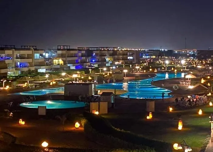 للايجار عائلات فقط مكيف بالكامل قرية بلومار السخنة العين السخنة Family Only Luxury - Fully Air Conditioned - Blumar El Sokhna Chalet