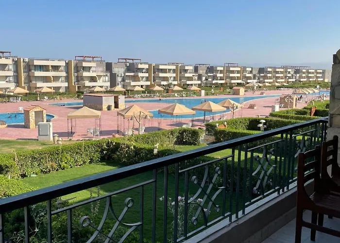 للايجار عائلات فقط مكيف بالكامل قرية بلومار السخنة العين السخنة Family Only Luxury - Fully Air Conditioned - Blumar El Sokhna Ain Sukhna