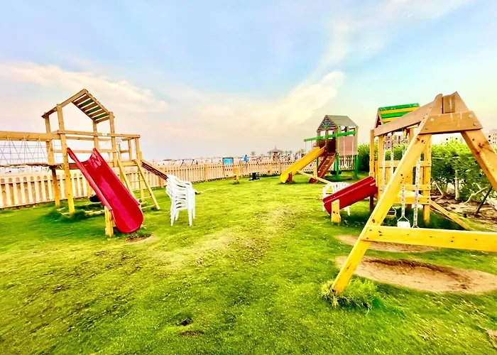 للايجار عائلات فقط مكيف بالكامل قرية بلومار السخنة العين السخنة Family Only Luxury - Fully Air Conditioned - Blumar El Sokhna * Ain Sukhna