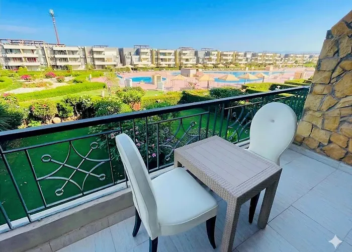 للايجار عائلات فقط مكيف بالكامل قرية بلومار السخنة العين السخنة Family Only Luxury - Fully Air Conditioned - Blumar El Sokhna * Ain Sukhna